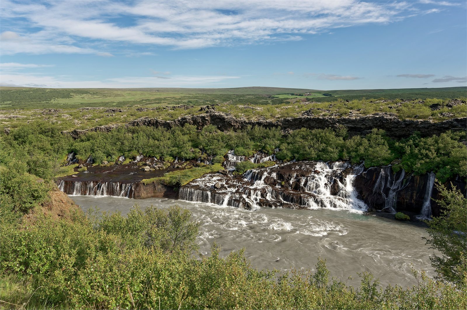 Hraunfossar í Borgarfirði