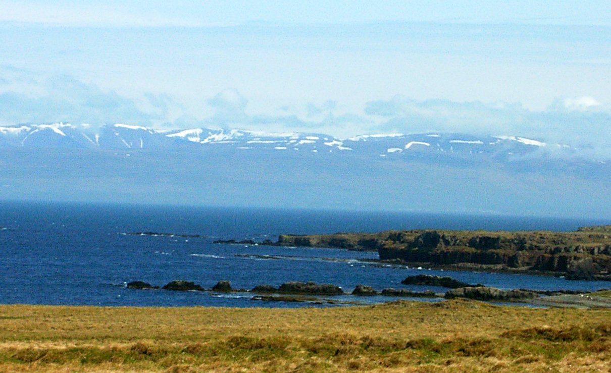 Landslag við Hindisvík á Vatnsnesi, nærri Svalbarði