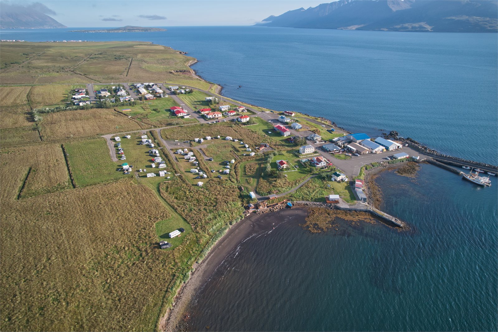 Sandvíkurfjara við Hauganes