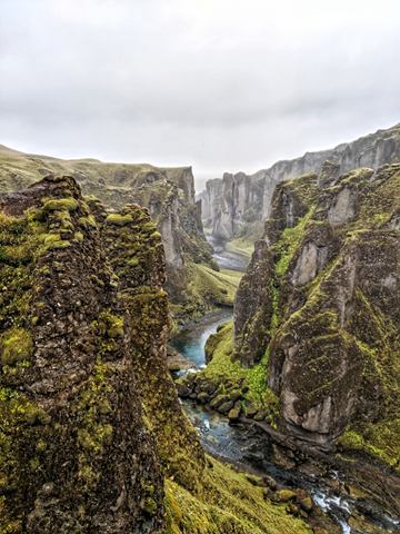 Fjaðrárgljúfur