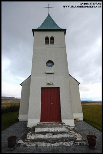 Fáskrúðarbakkakirkja