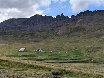 Hraun in Öxnadalur Protected Recreation Area
