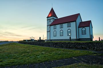Kálfatjarnarkirkja